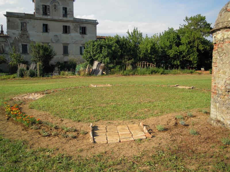 img-progetto-ettaro-aula-di-sperimentazione-ecologica-nella-area-ecologica-di-montesecco